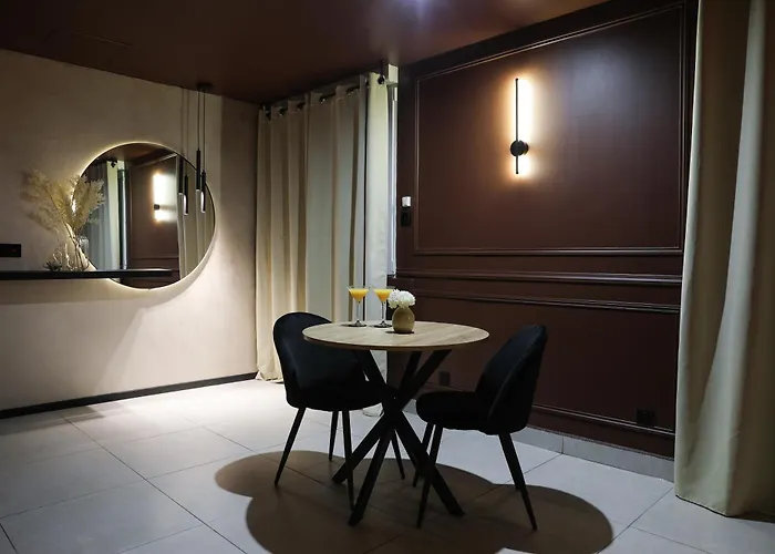 D Exception Avec Privatif Apartment